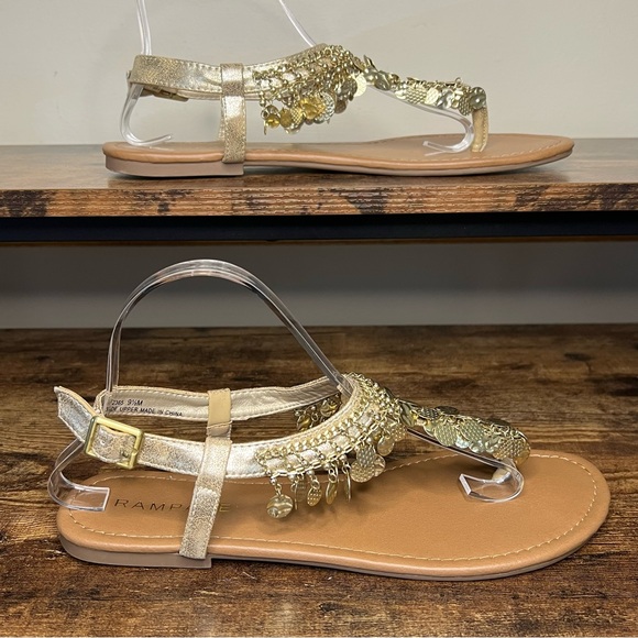 Rampage Jiffy Gold‎ Metal Charm Flat Sandal Thong Toe ankle strap Women's 9.5 - Picture 12 of 13